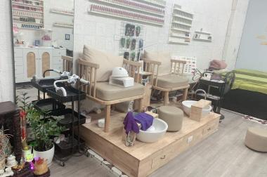 SANG NHƯỢNG TIỆM NAIL MI 33/171 NGUYỄN NGỌC VŨ – TRUNG HÒA – CẦU GIẤY – HÀ NỘI