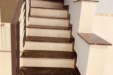 Cho thuê nhà Trần Thủ Độ quận Tân phú 56m2 x2T chỉ 7 triệu