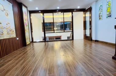 Tuyệt đẹp, Nguyễn Trãi Thanh Xuân, Ngõ thông, 30m Ô Tô, 6 PN, đẹp, 45m2 * 5 Tầng, 5.2 Tỷ.