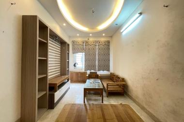 Bán nhà Xuân La: ngõ thoáng, thông Võ Chí Công và Lạc Long Quân. 30m2x5T Giá: 4.1 tỷ