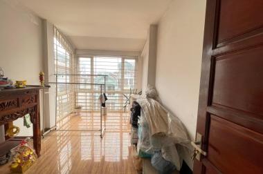 Bán nhà Xuân La: ngõ thoáng, thông Võ Chí Công và Lạc Long Quân. 30m2x5T Giá: 4.1 tỷ