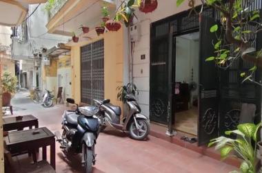 Bán nhà trong ngõ đường Nguyễn Trãi, Thanh Xuân: DT 44m, 3 tầng, giá 6.45 tỷ