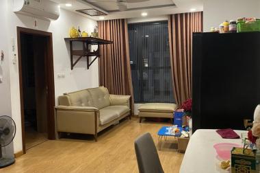 Bán căn 2PN 2WC tầng đẹp hồ điều hòa, tòa HH2A Eco Lake View nội thất đẹp, chỉ 2.6x tỉ, hỗ trợ vay