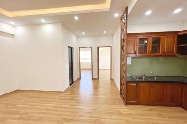 CẦN BÁN CĂN HỘ CCCC 137 NGUYỄN NGỌC VŨ CẦU GIẤY 77m2 TẦNG 7 GIÁ 3.1 TỶ.