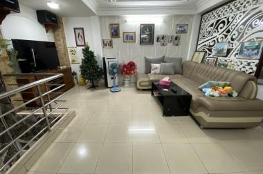 CC bán nhà hẻm 8m 4.6x15 đường Lê Quang Định giá 13 tỷ TL mạnh