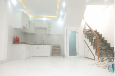 Bán nhà GẤP quận Bình Tân (2 Lầu + sân thượng), DTSD 120m2, 2,35 tỷ