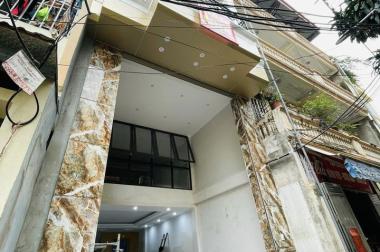 Bán Nhà ngõ 99 Định công Hạ - Hoàng Mai , DT 63 m2 , 7 tầng , giá hơn 8 tỷ , gara , thang máy .