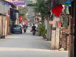 Chính chủ bán nhà mặt ngõ Trịnh Công Sơn 88m2, căn góc, ôtô 7 chỗ vào thoải mái