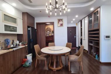 Chuyển nhượng căn Penhouse 141m2, 3 ngủ, 2 wc, tòa Gold Tower, 275 Nguyễn Trãi, Thanh Xuân. Giá