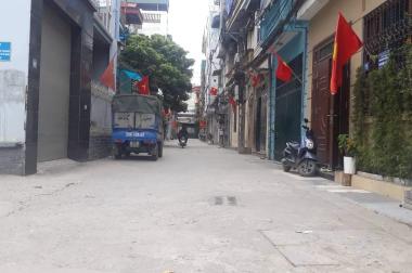 Bán gấp mảnh đất Tựu Liệt Thanh Trìm sẵn nhà 3 tầng, mt 8m, 15m ô tô tránh, chỉ nhỉnh 2 tỷ