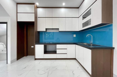 Bán nhà mới Di Trạch 40M 4 Tầng, 4P Ngủ, 2 mặt thoáng, ngõ rộng ô tô đỗ