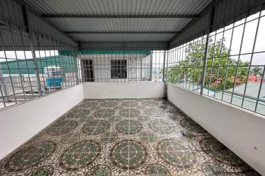 Cắt Lỗ - Bán nhà Di Trạch- phố Nhổn  33M 5 Tầng- nội thất đẹp - gần đường lớn giá 2.2 tỷ