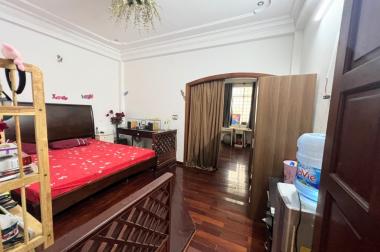 GẤP BÁN GIẢM CHÀO- TRẦN QUANG DIỆU QUẬN 3- 65M2- NGANG LỚN 5M- 4 TẦNG BTCT- 4PN