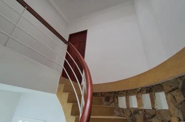 Nhà mới gần ngã tư Phú Nhuận, HXH đậu cửa, Phan Đăng Lưu, 2PN lớn, 63m2, nhỉnh 7 tỷ