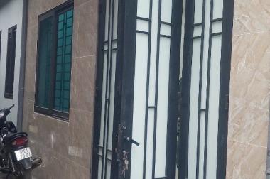 Chính chủ cần bán nhà 2 tầng mặt ngõ rộng tại 238 Âu Cơ, Quảng An, Tây Hồ, Hà Nội.