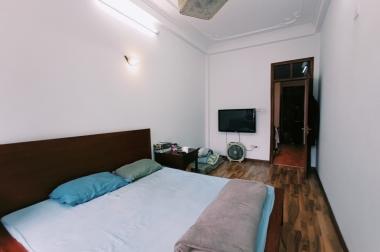 Cực hiếm. Bán nhà Trường Chinh, Thanh Xuân. 35m2 x 5T. MT 4m. LÔ GÓC. Ô TÔ. Hơn 3 Tỷ. 0968084286