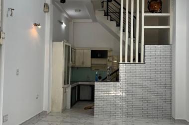 Cho thuê nhà h7m Huỳnh Thiện Lộc quận Tân Phú 40m2 x3T chỉ 12 triệu