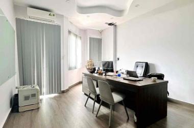 Hiếm! Mặt Tiền 7 tấm x 4m x 10.5m x Phạm Văn Đồng  -Phường 13, Quận Bình Thạnh -9,5 tỷ