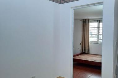 Bán gấp căn hộ mini tại Hồ Tùng Mậu giá 800tr có TL Diện tích 40m2- 1 ngủ, 1 wc, 1 khách