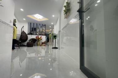 Bán Nhà Mới Đẹp HXH Sát bên Quận 1 - 45m2 - Tặng Nội Thất