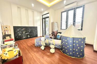 NHÀ MỚI ĐẸP CỰC THOÁNG GẦN HỒ TÂY- NỘI THẤT HỊN - GARA 7 CHỖ - NỞ HẬU ĐẸP - NGÕ THÔNG - Ở HOẶC VĂN PHÒNG ĐẸP. CHỈ 11,25 TỶ. 