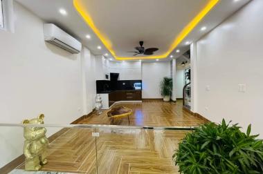 Bán nhà Nguyễn Khang, Cầu Giấy; Lô góc; 2 thoáng; Gần phố; Nhà đẹp ở ngay; 43m2 