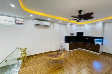 Bán nhà Nguyễn Khang, Cầu Giấy; Lô góc; 2 thoáng; Gần phố; Nhà đẹp ở ngay; 43m2 
