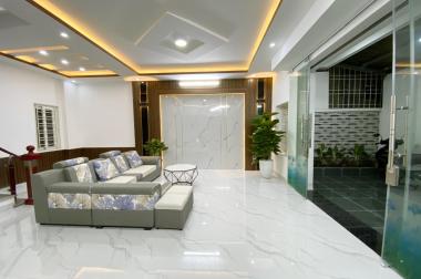 Bán căn nhà có sân cổng riêng tại Đằng Hải giá Ngộp