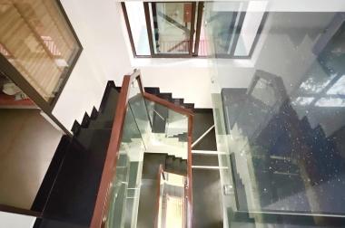 NHÀ MẶT PHỐ NGUYỄN ĐÌNH HOÀN- CẦU GIẤY. KINH DOANH. DT 95M2, MT 5M, 5 TẦNG. NHỈNH 16 TỶ