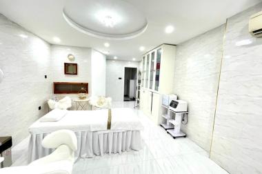 KẸT NỢ BÁN GẤP nhà MT Nguyễn Đình Chiểu Quận 3 7tầng chỉ 18.2TỶ