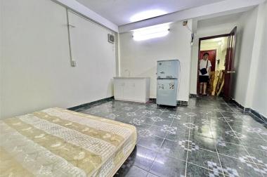 Cho thuê Phòng Chu Văn An có nội thất thoáng mát, sáng