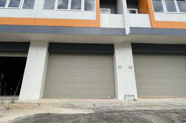 Cần Bán Gấp Căn Shophouse 1 trệt 2 lầu mặt tiền chính kinh doanh
