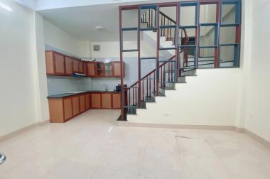 Bán nhà Xuân Đỉnh - KhuTrung: 2 bước ra phố, bãi oto, ngõ đẹp. 32m2x5T Giá: 3.89 tỷ