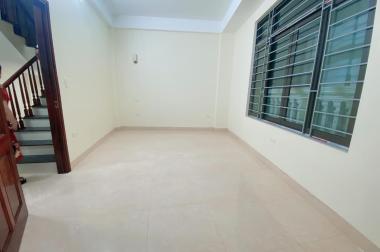 Bán nhà Xuân Đỉnh - KhuTrung: 2 bước ra phố, bãi oto, ngõ đẹp. 32m2x5T Giá: 3.89 tỷ
