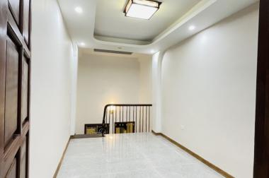 HIẾM HÓT  - THÁI THỊNH  - PHÂN LÔ BÀN CỜ  - GIÁ TỐT - NHÀ ĐẸP LONG LANH 5 NGỦ Ở NGAY CÁCH Ô TÔ ĐỖ 75 M, NGÕ THÔNG THOÁNG