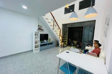 Bán nhà Phạm Văn Bạch Tân Bình, DTM2, nhà đẹp ở ngay, 3 Tỷ X
