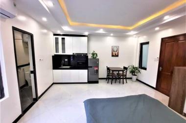 Bán toà dòng tiền Dịch Vọng, Cầu Giấy. 97m2 x 7T, thang máy, 18 phòng, mặt tiền 4.6m, Giá: 20.2 tỷ