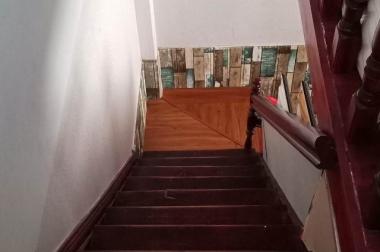 ( Bán gấp về quê ) Chỉ 1.8 tỷ sở hữu căn nhà hẻm oto gần chợ Bùi Thị Xuân, Đà Lạt