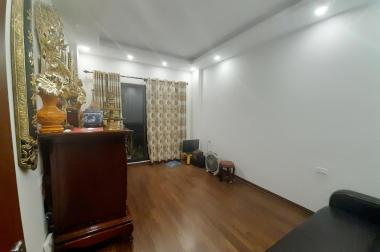 Bán gấp nhà hiếm đẹp lô góc 46m x 4t hơn 6 tỷ ô tô thông KD Gia Thuỵ Long Biên. 