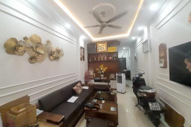 Bán gấp nhà hiếm đẹp lô góc 46m x 4t hơn 6 tỷ ô tô thông KD Gia Thuỵ Long Biên. 