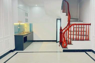 Bán nhà cách ô tô đỗ 30m Phố Lụa, Vạn Phúc, Hà đông 32m, 4 tầng, chỉ 3,58 tỷ. lh 0962780005 