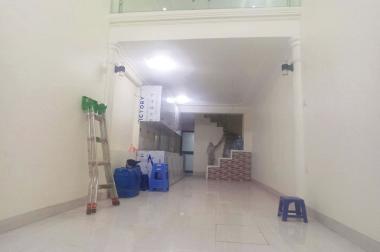 Bán nhà ngõ 28 Xuân La: thông Lạc Long Quân, mặt ngõ, view Hồ Tây. 45m2x6T. Giá: 6.5 tỷ
