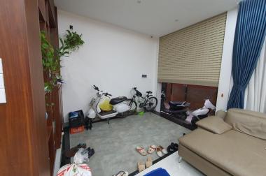 Bán nhà phố Lê Thanh Nghị 64m2*4 tầng, MT 7m, giá 10.5 tỷ