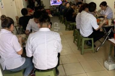 Sang nhượng quán cơm bình dân tại số 637 Phúc Diễn, Quận Nam Từ Liêm, Hà Nội.