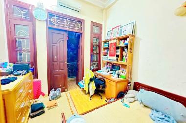 Bán nhà Xuân La: Oto gần, thông Nguyễn Hoàng Tôn, View thoáng. 35m2x4T Giá: 3.5 tỷ