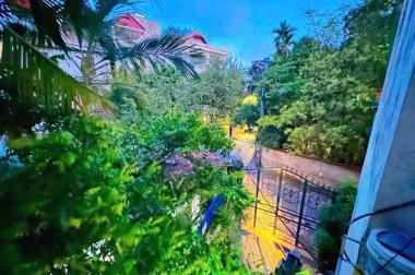 Bán nhà Xuân La: Oto gần, thông Nguyễn Hoàng Tôn, View thoáng. 35m2x4T Giá: 3.5 tỷ