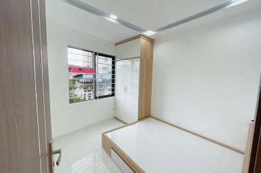 Bán chung cư mini Giải Phóng ,ô ô đỗ cách 20m, full đồ, sổ hồng vĩnh viễn, căm kết tách sổ , ở ngay