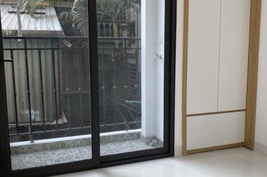 Bán chung cư mini Giải Phóng ,ô ô đỗ cách 20m, full đồ, sổ hồng vĩnh viễn, căm kết tách sổ , ở ngay