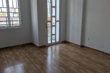 Cần bán nhà sát chợ Phạm Văn Bạch, phường 15, Tân Bình, DT 82m2, 6tỷ9