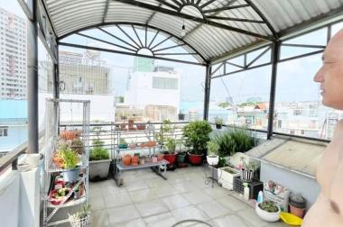 HIẾM. Nhà đẹp 5 tầng gần MT Lê Văn Sỹ, Q3, sổ vuông, khu dân trí, ngang 4m, 62m2, 10 tỷ